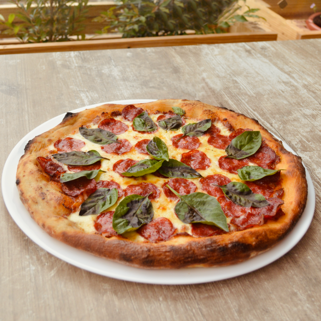 Quito Distrito Creativo arte emprendimientos mall pomodoro pizza cumbayá